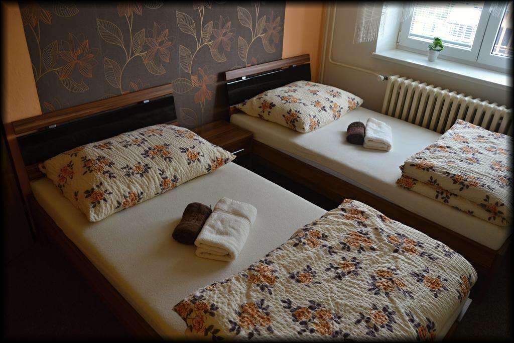 Penzion U Kohoutka Pardubice Værelse billede